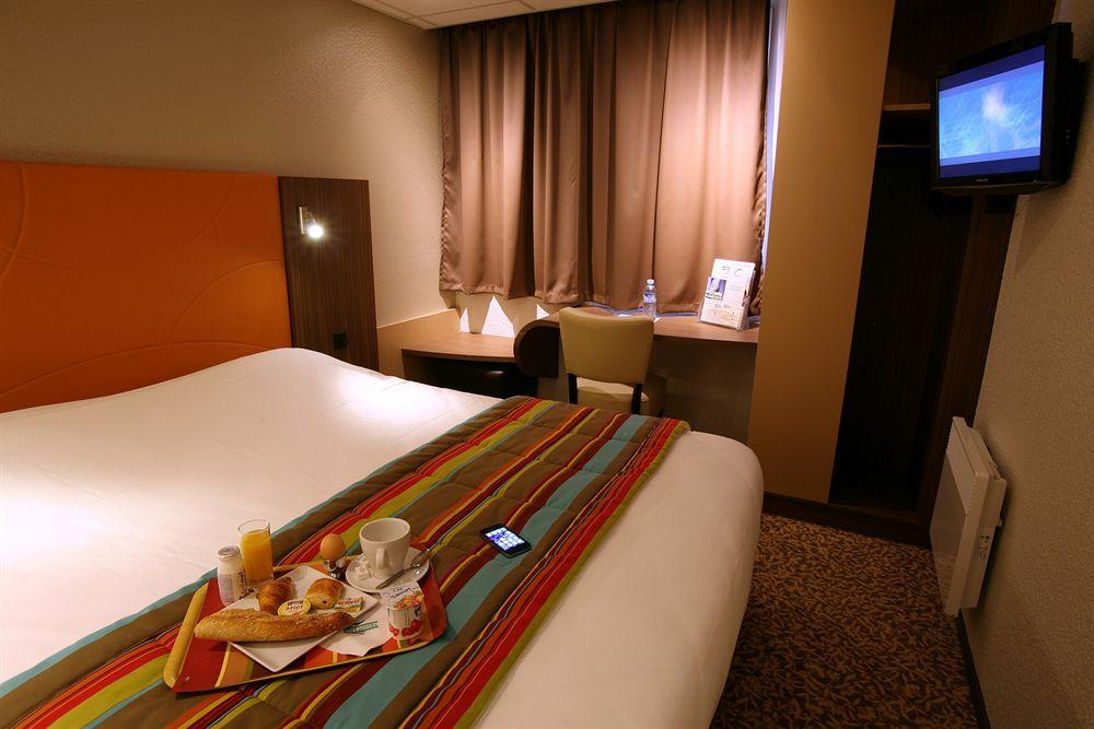Brit Hotel Le Kerann Nantes St Herblain - Zac De La Lorie Saint-Herblain Room photo